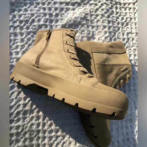 ZODIAC Women,s Sand Logan Oxford Sneakers Sand Twill Size 8,5 Like New - Picture 5 of 9